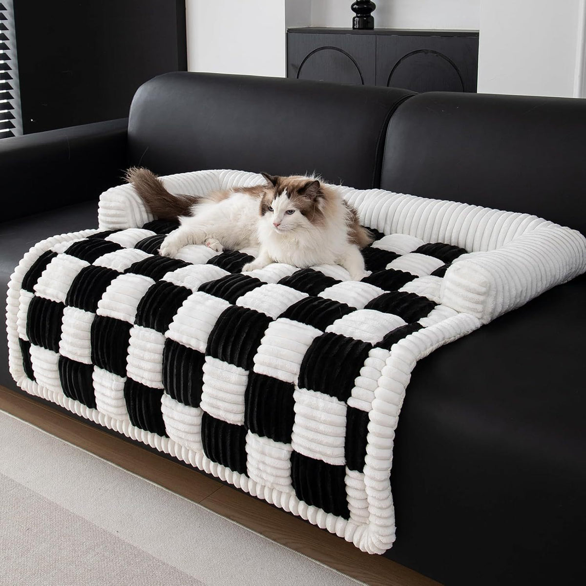 Checkered Bolster Pet Bed