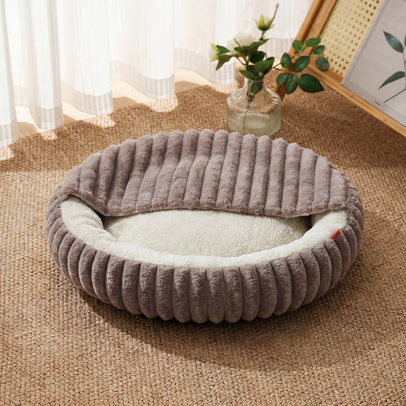 Dog House Winter Warmth Cat Bed Round Pet Bed in Brown