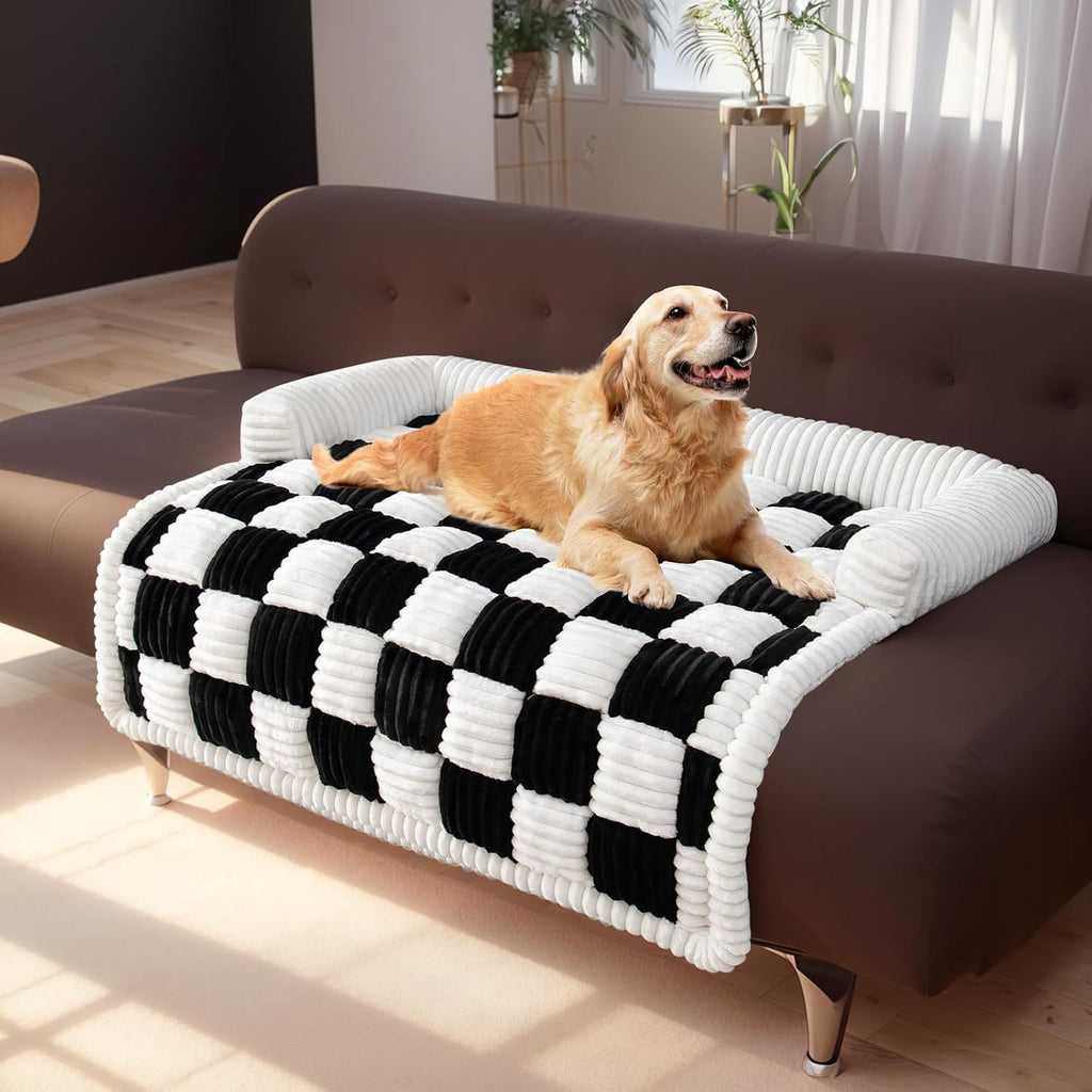 Checkered Bolster Pet Bed