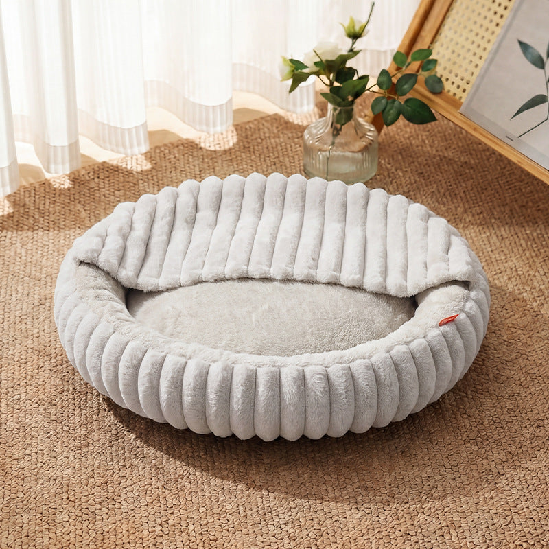 Dog House Winter Warmth Cat Bed Round Pet Bed in Beige Gray